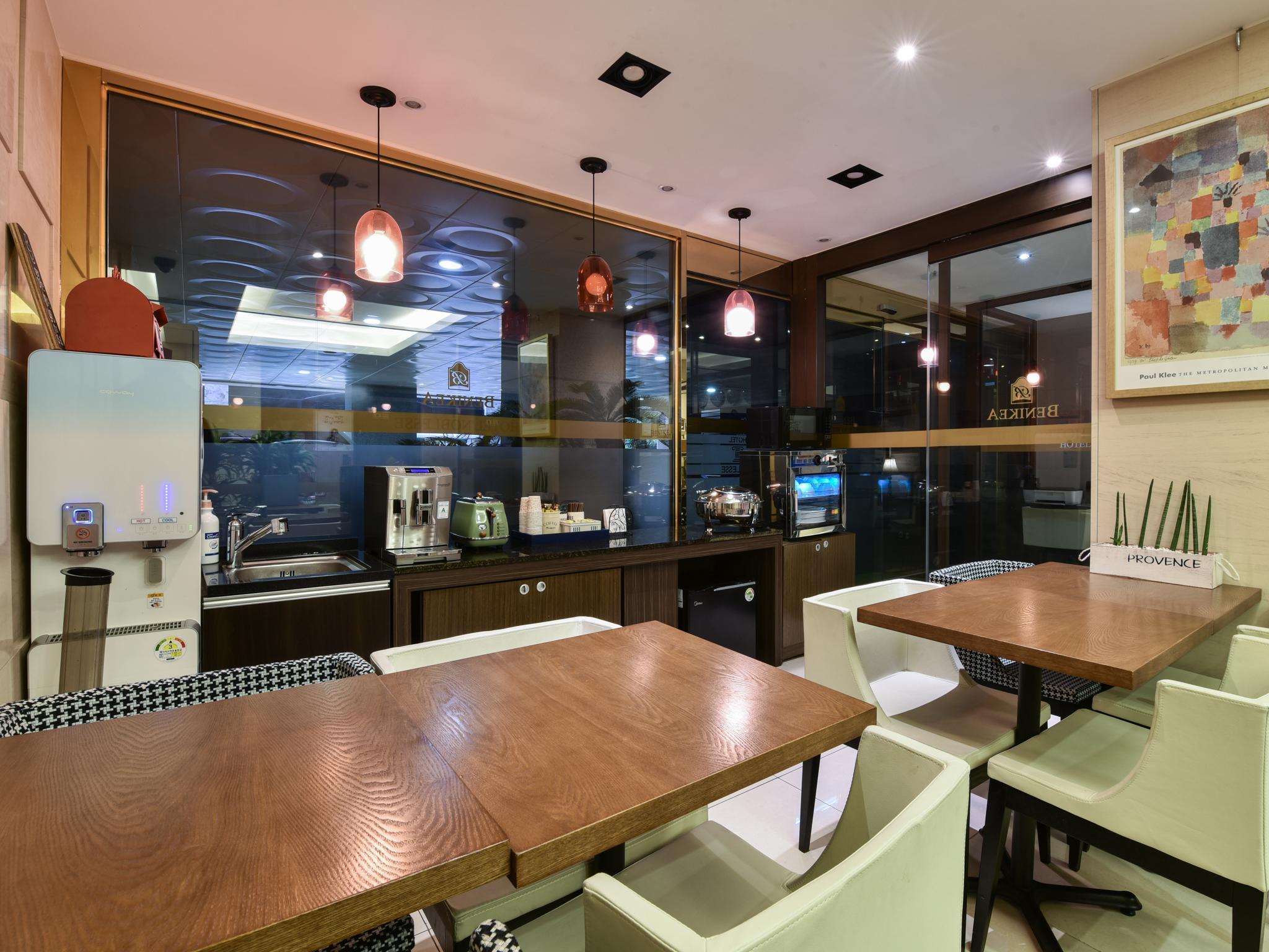 Hotel Noblesse, Yeoksam Seoul Exterior foto